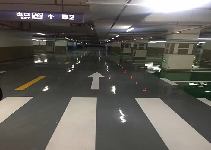地下車庫地坪